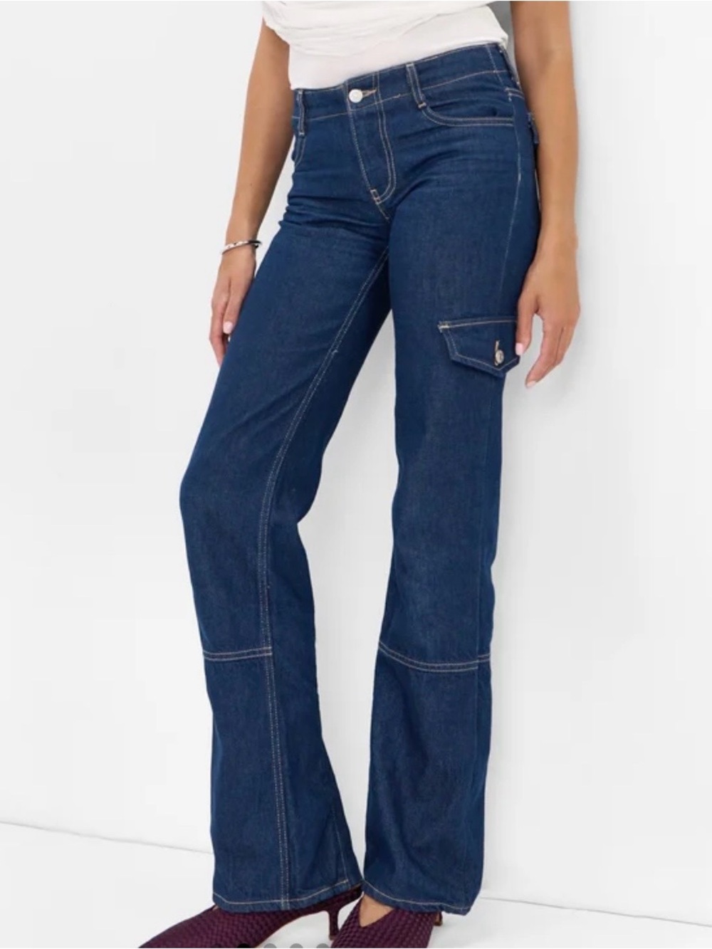 Zara Straight leg Cargo Jeans Dark wash Zipper split hems Women’s 2 NWT Modern
